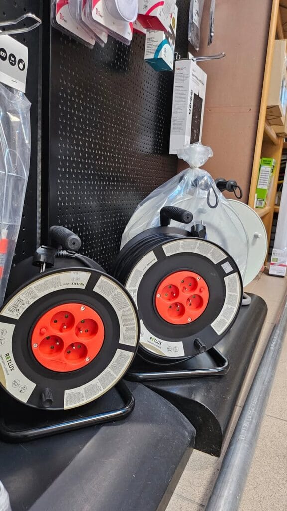 Arpi Elektro: Pre vás 8.00 do 16.00